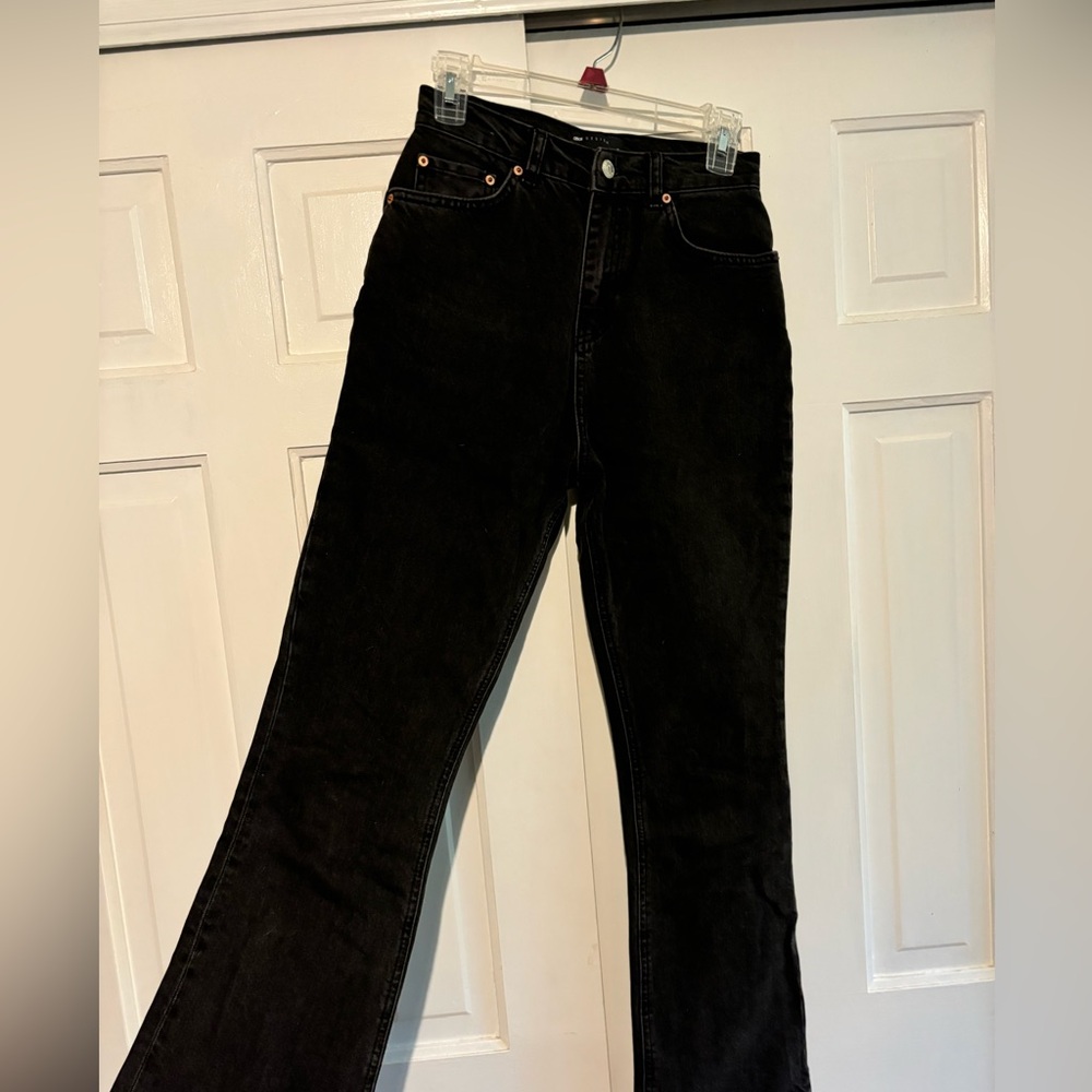 ASOS Design High Waisted Washed Black Flare Jeans - Picture 2 of 4